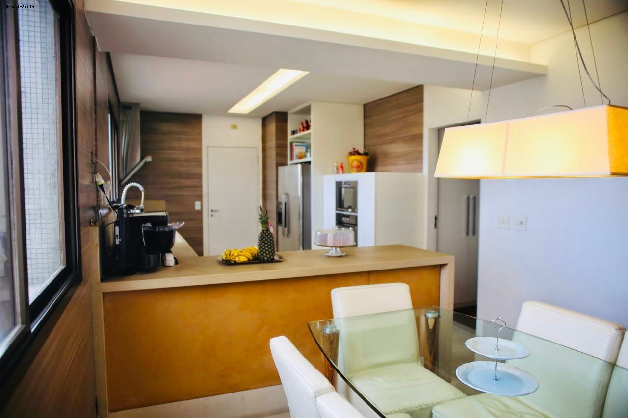 Apartamento, 3 quartos, 186 m² - Foto 2