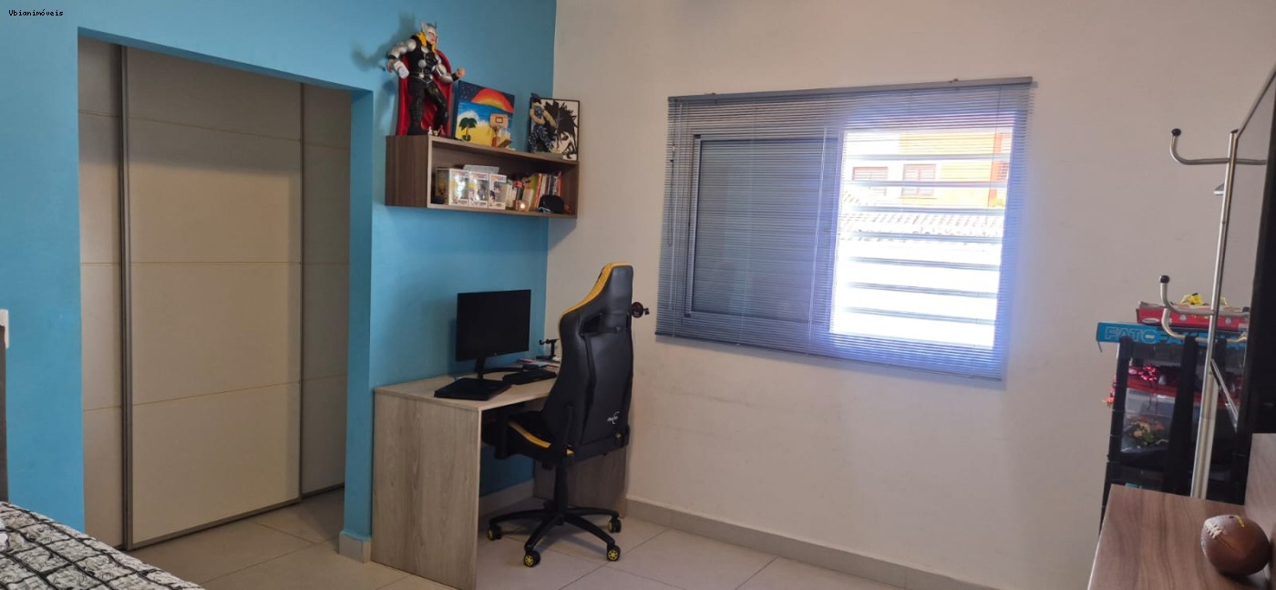 Casa, 3 quartos, 168 m² - Foto 8