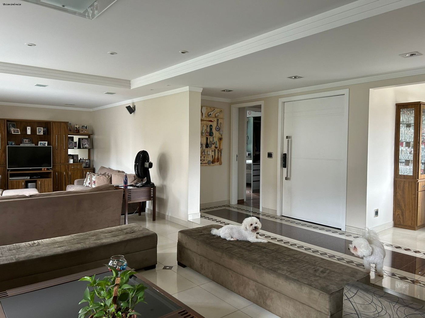 Apartamento, 3 quartos, 186 m² - Foto 2